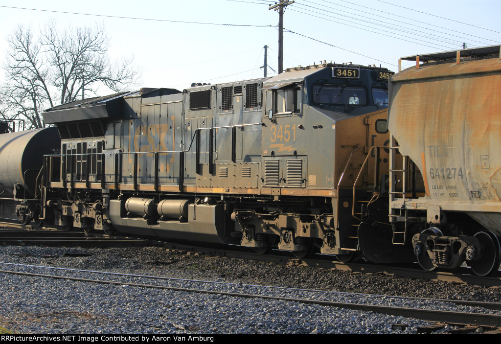 CSXT M514 Mid Train DP